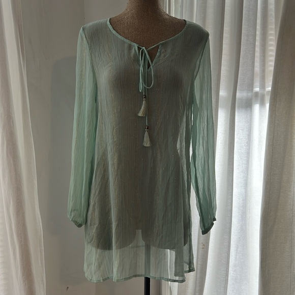 Adorable sea foam and gold swim cover up - Picture 1 of 5